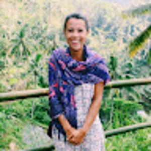 Meet your Posher, Monica